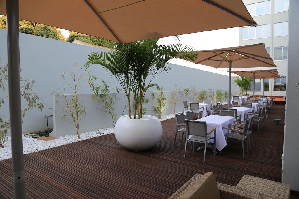 Fly Hotel Luanda Kültér fotó